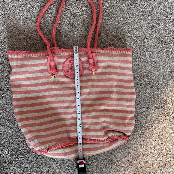 Tory Burch Coral and Cream Striped beach bag - Picture 5 of 9